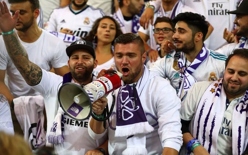 Fan Real còn có tên gọi khác là gì?
